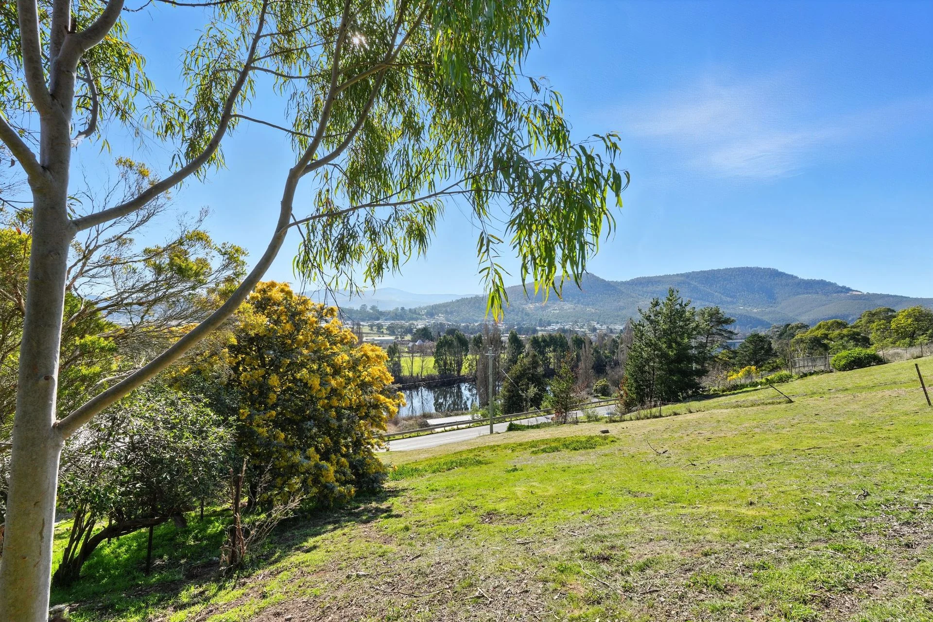 64 Glenora Road, New Norfolk - Thumbnail 2