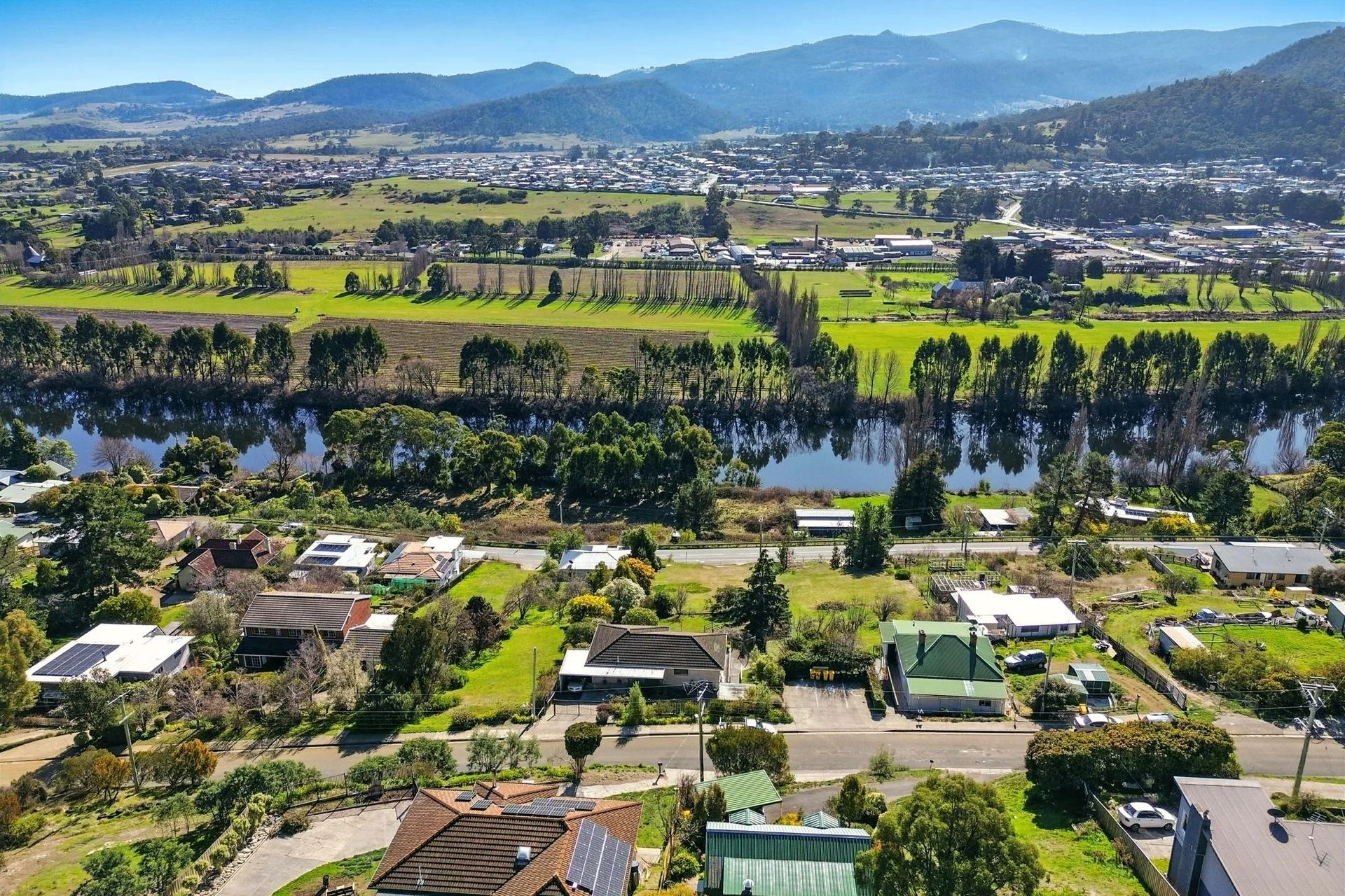 64 Glenora Road, New Norfolk - Thumbnail 8